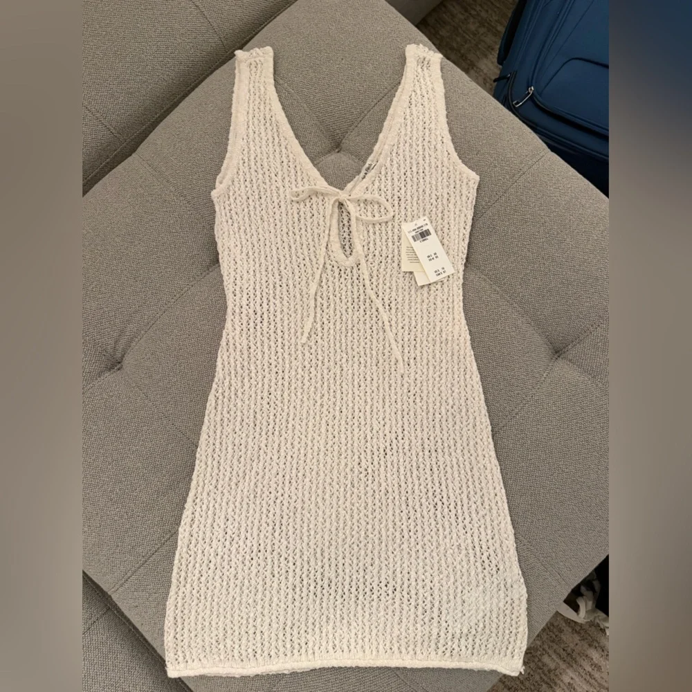 NWT Abercrombie crochet mini Swim Cover-Up - Picture 4 of 5